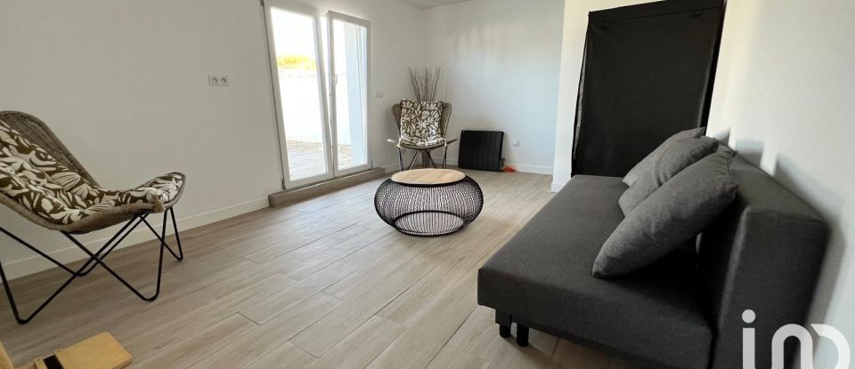 Maison 5 pièces de 105 m² à Saint-Vincent-de-Tyrosse (40230)