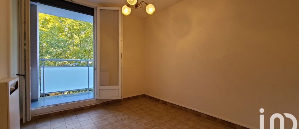 Appartement 4 pièces de 67 m² à Grenoble (38100)