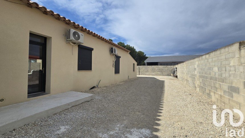 Maison 6 pièces de 130 m² à Sorgues (84700)