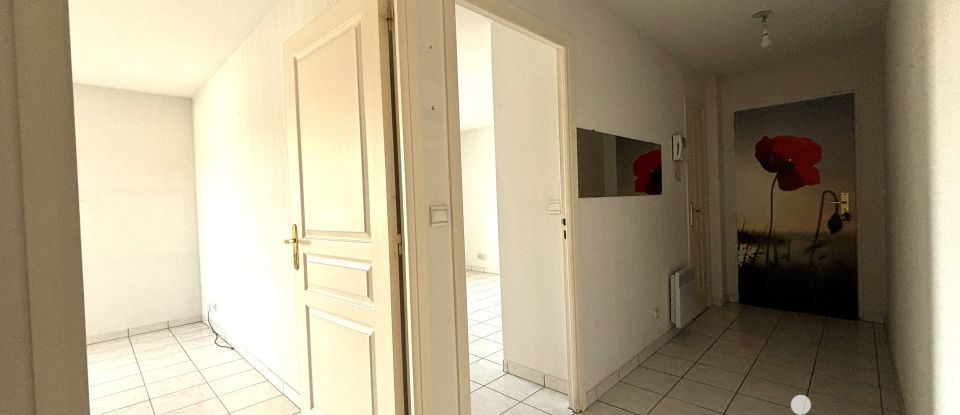 Appartement 3 pièces de 72 m² à Fréjus (83600)