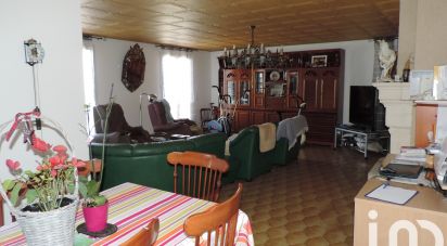 Country house 10 rooms of 203 m² in Trespoux-Rassiels (46090)