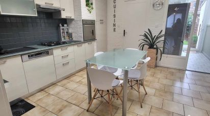 House 4 rooms of 95 m² in Tourcoing (59200)