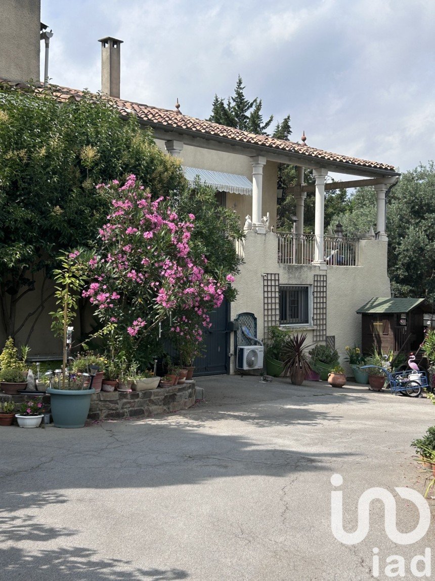 Maison traditionnelle 7 pièces de 233 m² à Peyriac-Minervois (11160)