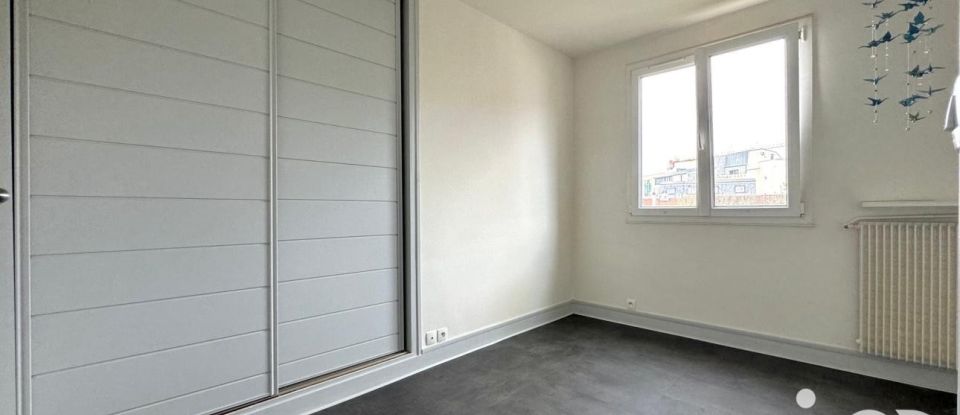 Apartment 3 rooms of 54 m² in Clamart (92140)