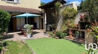 Maison 7 pièces de 170 m² à Villefranche-sur-Saône (69400)