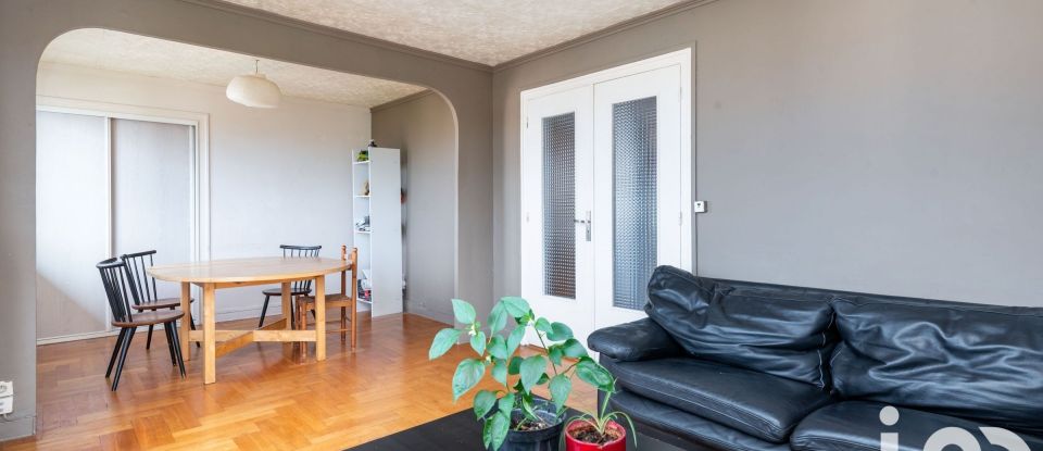 Apartment 3 rooms of 67 m² in Villeurbanne (69100)