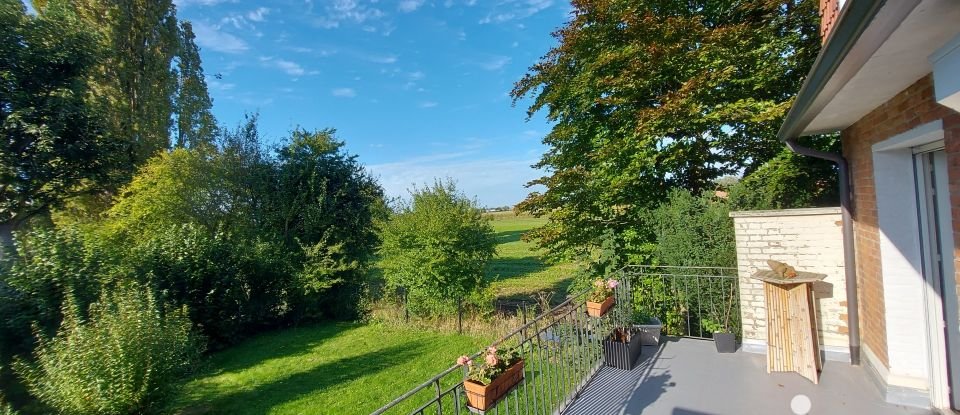 Maison traditionnelle 5 pièces de 90 m² à La Chapelle-d'Armentières (59930)