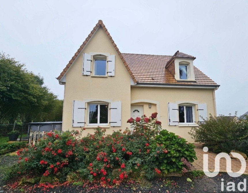 Traditional house 5 rooms of 114 m² in SAINT-OUEN-DES-BESACES (14350)