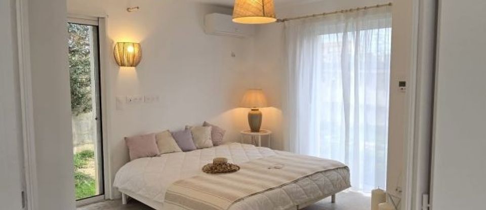 House 8 rooms of 160 m² in Marseille (13015)