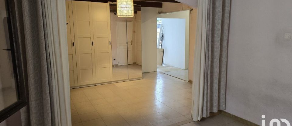 House 8 rooms of 160 m² in Marseille (13015)