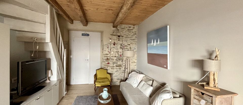 Duplex 3 rooms of 42 m² in Cancale (35260)