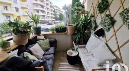 Apartment 2 rooms of 42 m² in Antibes (06160)