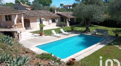 Maison 5 pièces de 177 m² à Roquefort-les-Pins (06330)