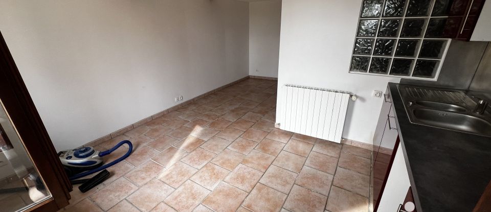 Longère 6 pièces de 130 m² à Maillebois (28170)