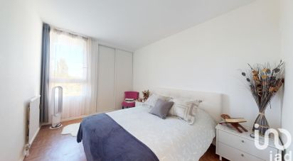 Apartment 3 rooms of 72 m² in Élancourt (78990)