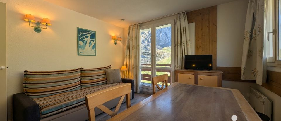 Apartment 3 rooms of 44 m² in LA MONGIE (65200)