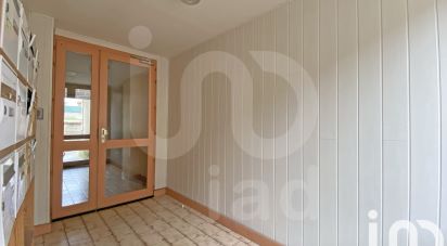 Appartement 3 pièces de 65 m² à Ancy-le-Franc (89160)