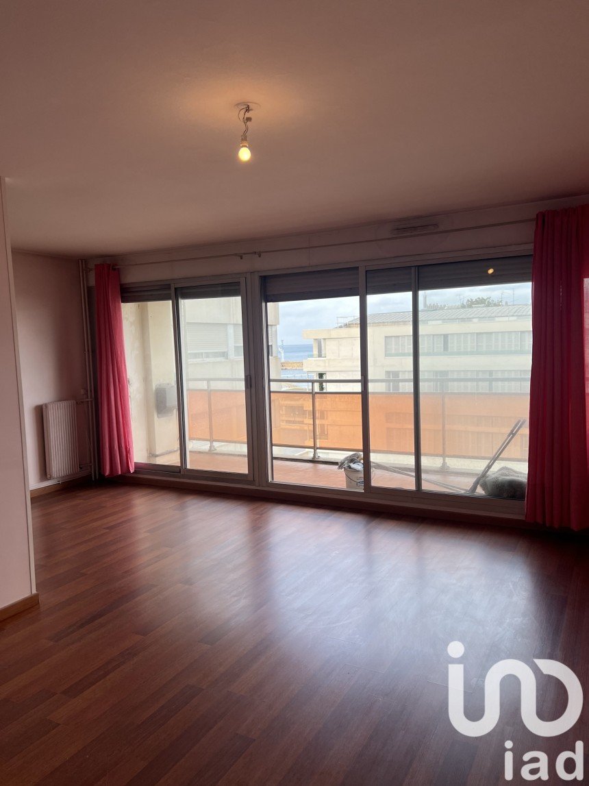 Apartment 4 rooms of 86 m² in Marseille (13002)