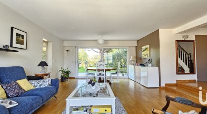 Maison 7 pièces de 182 m² à Saint-Avertin (37550)