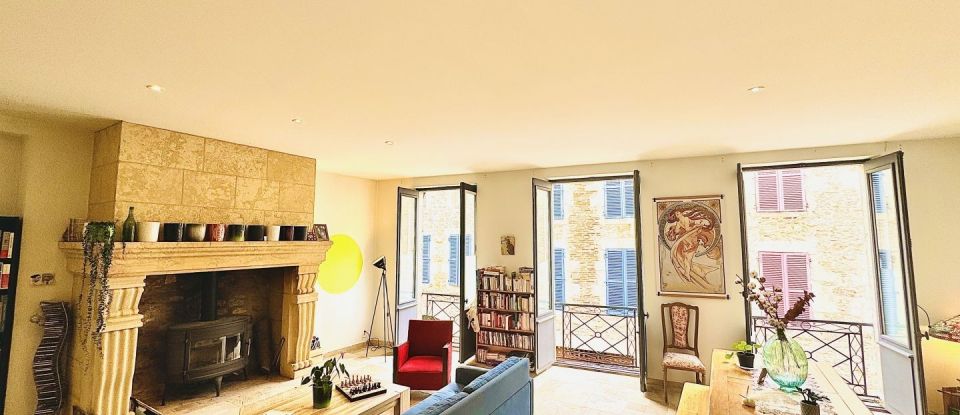 Maison 5 pièces de 200 m² à Puy-l'Évêque (46700)