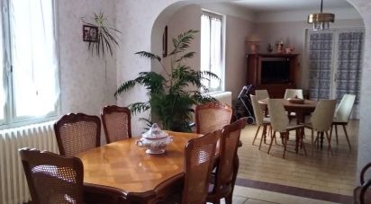 Village house 7 rooms of 145 m² in Cronat (71140)