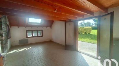 Traditional house 4 rooms of 80 m² in SAINT-THÉGONNEC (29410)