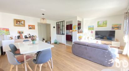 Appartement 4 pièces de 88 m² à Élancourt (78990)