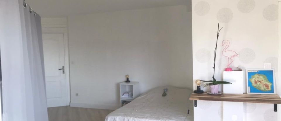 Studio 1 pièce de 32 m² à Saint-Denis (97400)