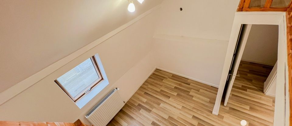 Maison de ville 4 pièces de 75 m² à Lille (59000)