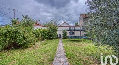 House 6 rooms of 116 m² in Maurecourt (78780)