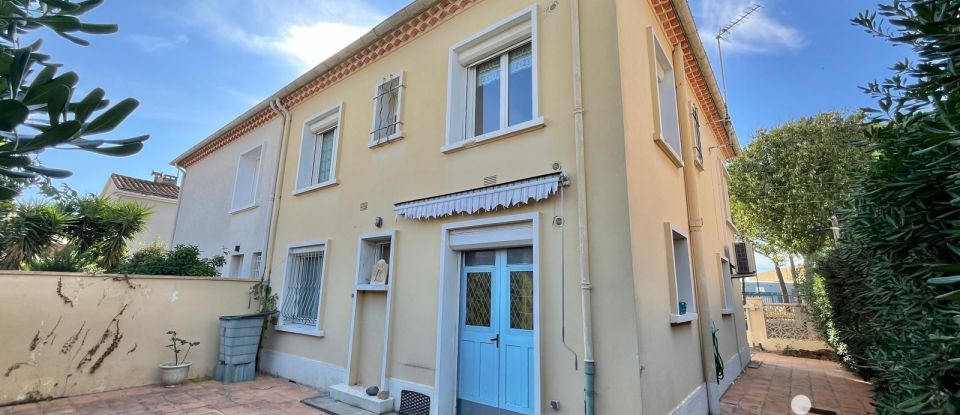 House 4 rooms of 100 m² in Narbonne (11100)