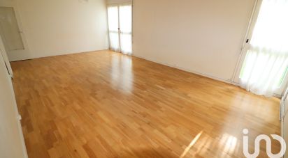 Appartement 5 pièces de 87 m² à Avon (77210)