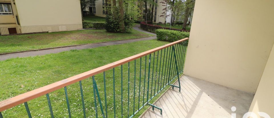 Appartement 5 pièces de 87 m² à Avon (77210)