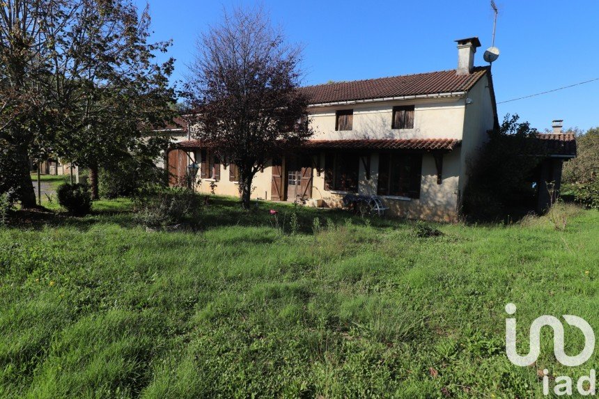 Maison de campagne 6 pièces de 137 m² à Montguyon (17270)