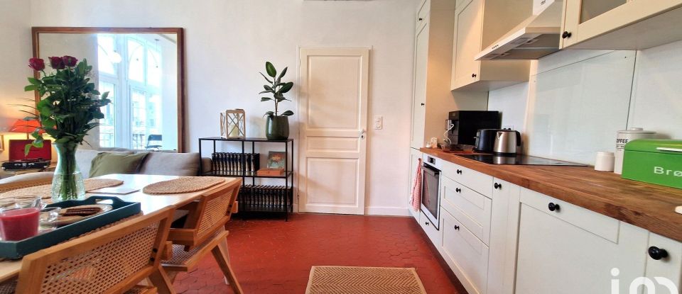 Apartment 4 rooms of 75 m² in Nice (06000)