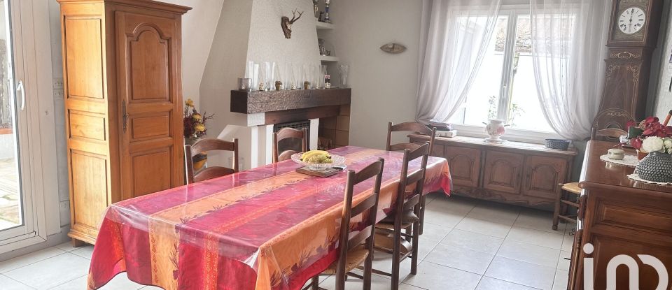 House 9 rooms of 174 m² in La Flotte (17630)