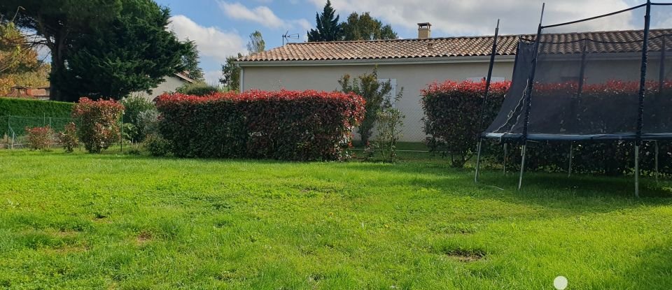 Maison traditionnelle 4 pièces de 94 m² à La Ville-Dieu-du-Temple (82290)