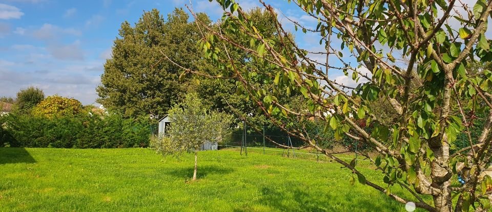 Maison traditionnelle 4 pièces de 94 m² à La Ville-Dieu-du-Temple (82290)