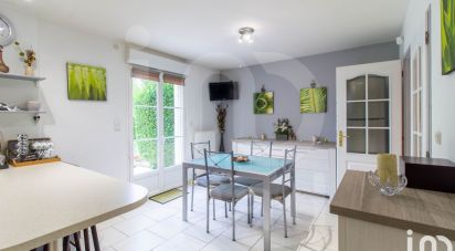 Maison 6 pièces de 135 m² à Cambronne-lès-Ribécourt (60170)