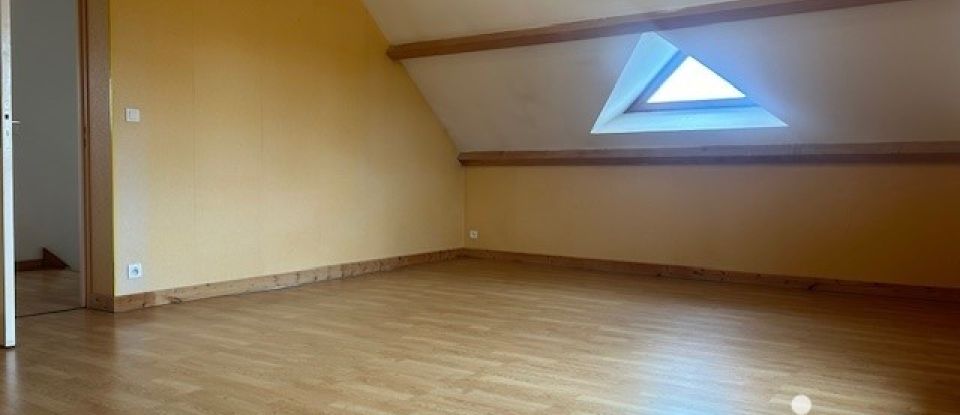 Traditional house 4 rooms of 141 m² in Chamblet (03170)