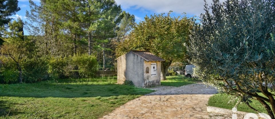 Maison 7 pièces de 180 m² à Auriol (13390)