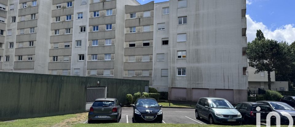 Appartement 5 pièces de 93 m² à Rezé (44400)