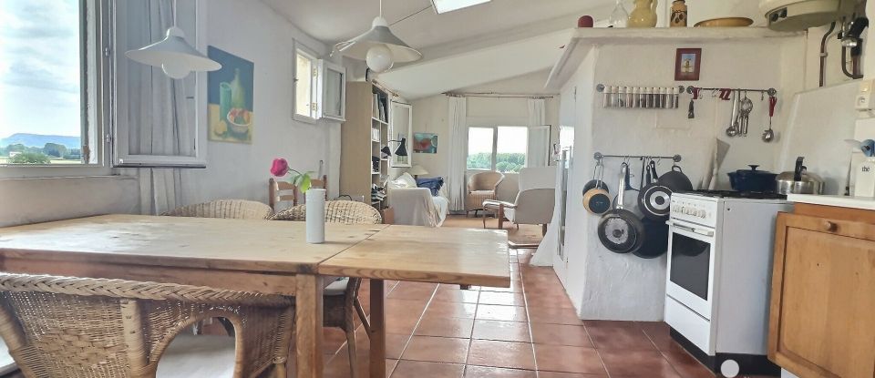 Maison 10 pièces de 160 m² à Peyrolles-en-Provence (13860)