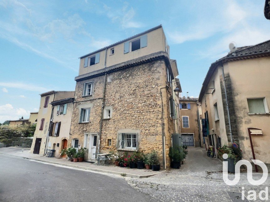 Maison 10 pièces de 160 m² à Peyrolles-en-Provence (13860)