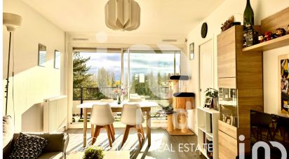 Apartment 4 rooms of 77 m² in Blanquefort (33290)