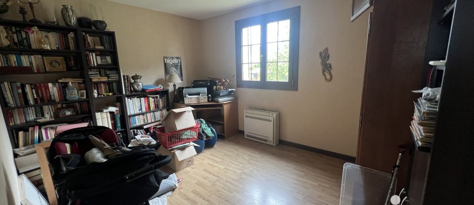 Traditional house 5 rooms of 131 m² in Chelles (77500)