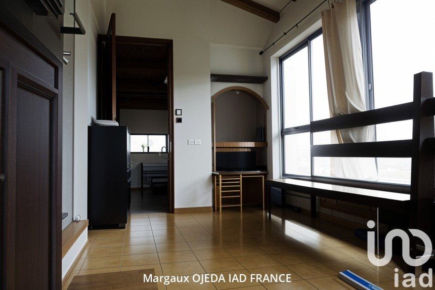 House 7 rooms of 118 m² in Pierrefitte-sur-Seine (93380)