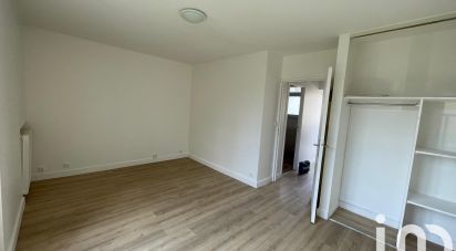 Apartment 1 room of 30 m² in Limeil-Brévannes (94450)