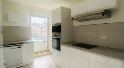 Apartment 4 rooms of 91 m² in Amiens (80000)