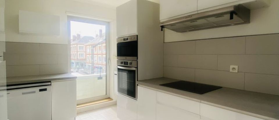 Appartement 4 pièces de 91 m² à Amiens (80000)